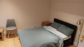 Big ensuite room with shower and rest room and good garden view